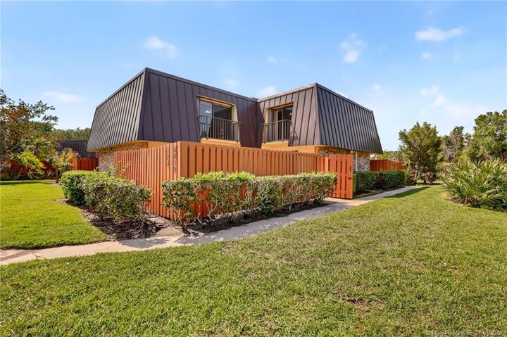 Property Photo:  6419 SE Windsong Lane  FL 34997 