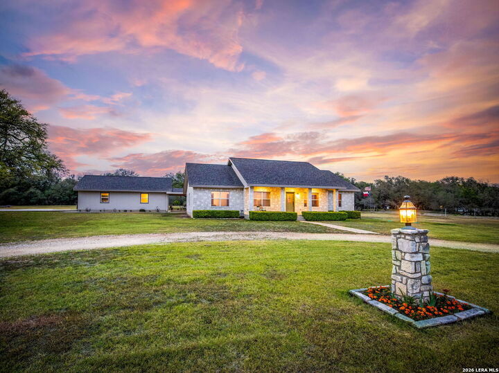 Property Photo: 155 Maverick TX 78132