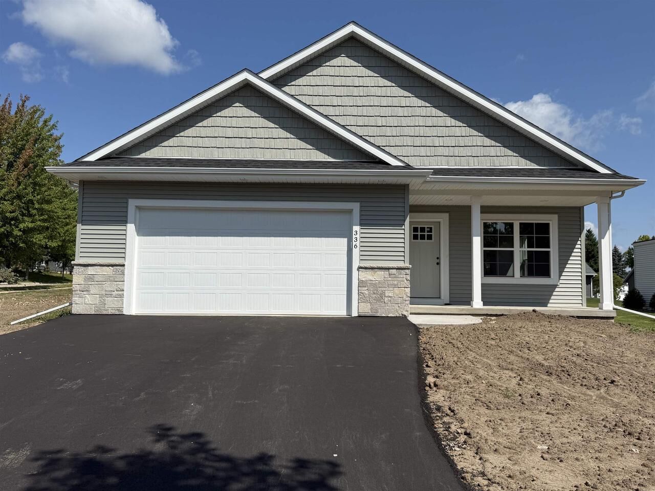 Property Photo:  336 Sandmar Drive  WI 54971 