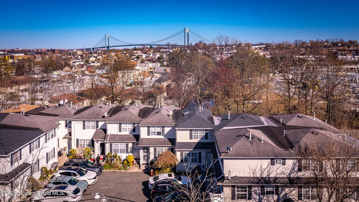 Property Photo:  103 Mosel Avenue  NY 10304 