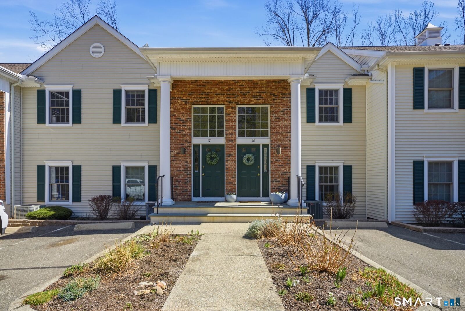 Property Photo:  570 Danbury Road 16  CT 06877 