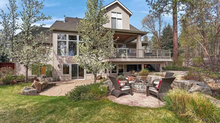 Property Photo:  1525 E Heritage Ln  WA 99208 