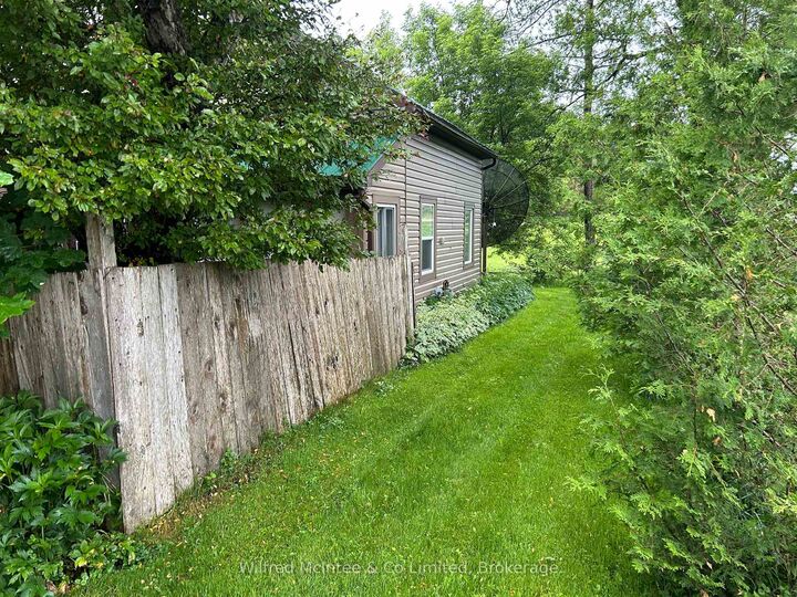 Property Photo: 401866 Grey 4 Road ON N4N 3B8