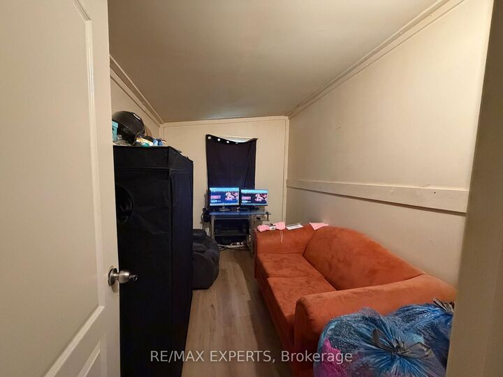 Property Photo: 40 Parliament Street ON K0K 1S0