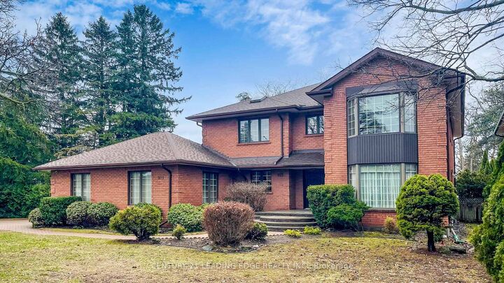 Property Photo:  1127 Oshawa Boulevard N  ON L1G 5W2 