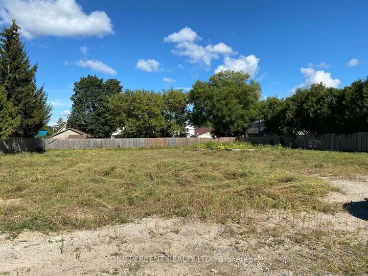 Property Photo:  30 Hume Street E  ON N5Z 2N8 