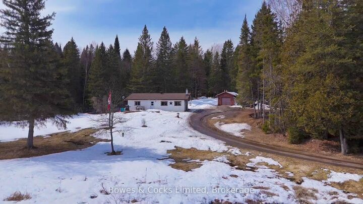 Property Photo: 1046 Detlor Road ON K0L 2L0