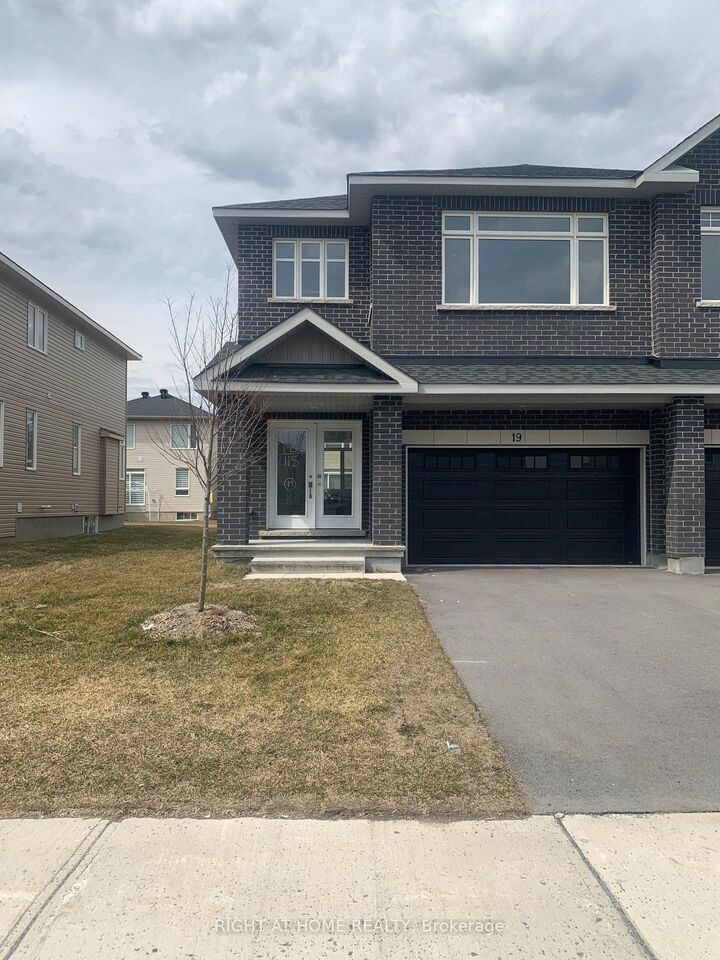 19 Wylie Way — photo 1