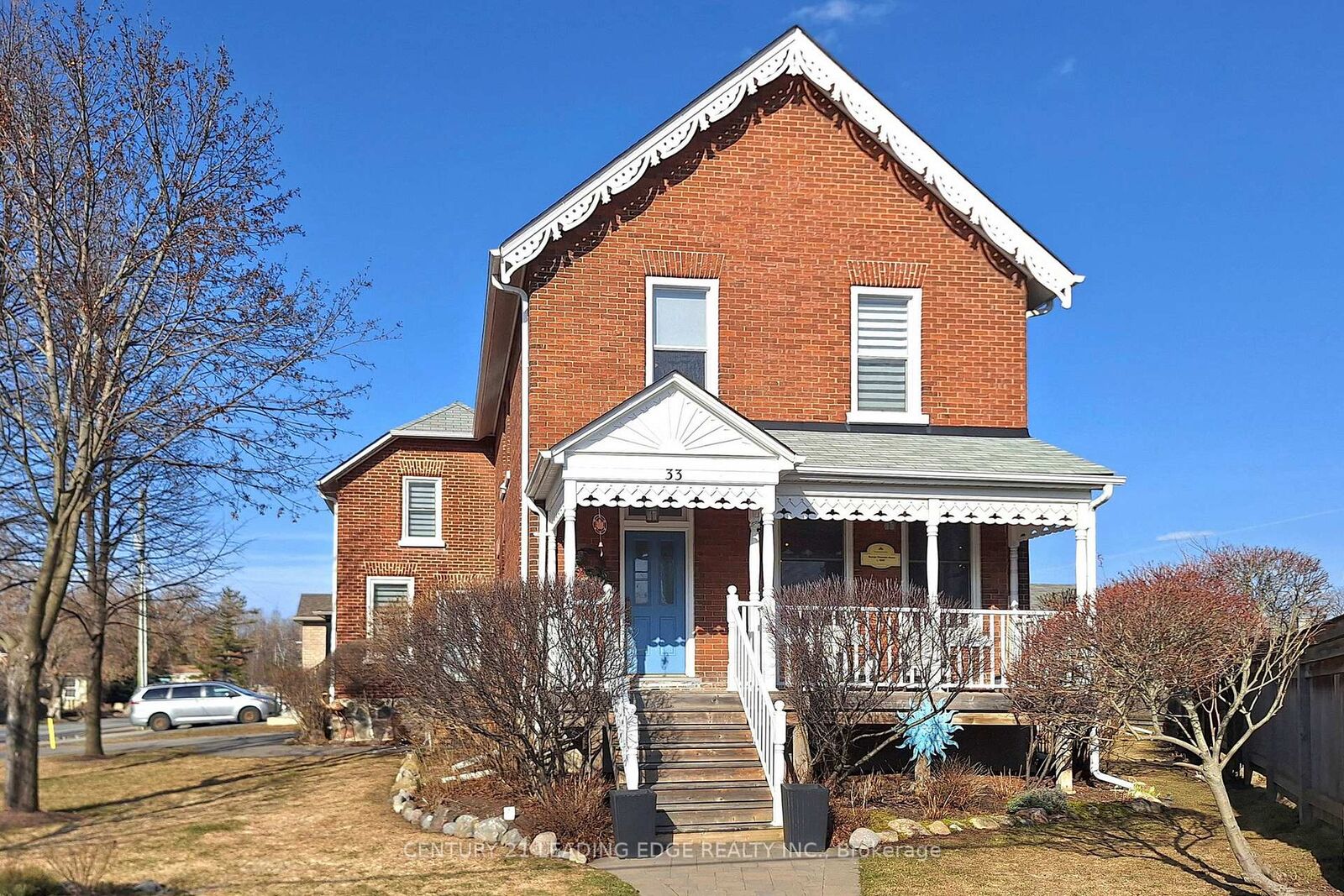 Property Photo: 33 High Street ON L0E 1R0