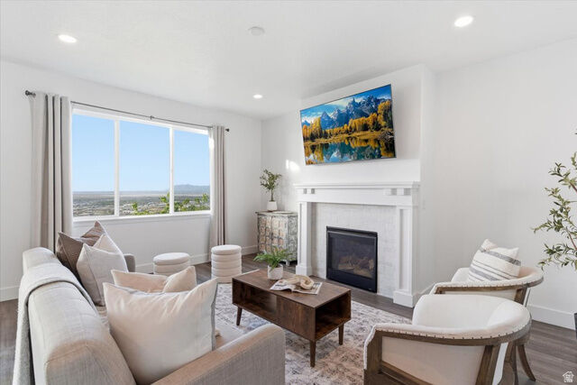 Property Photo:  340 E Bella Vida Dr S  UT 84054 