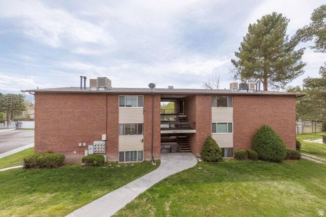 Property Photo:  4005 S 300 E 26  UT 84107 