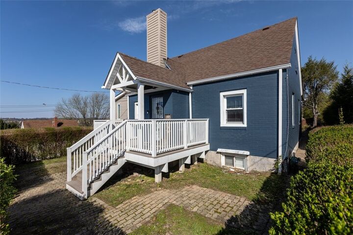 Property Photo:  403 Oak St.  PA 15122 