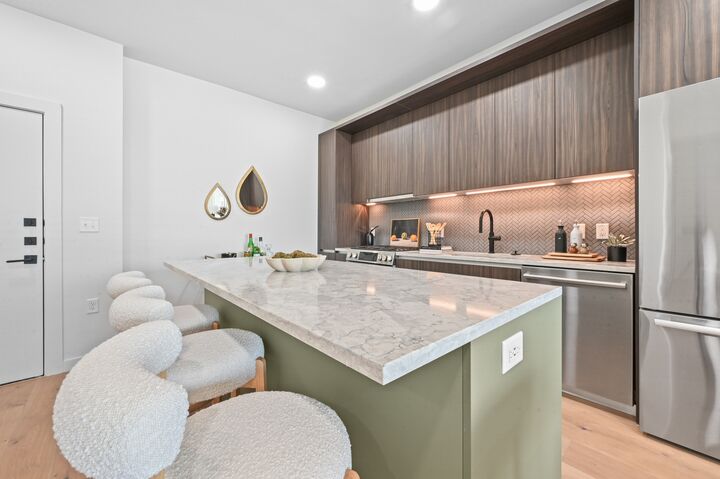 Property Photo: 2209 S 1st Street 209 TX 78704