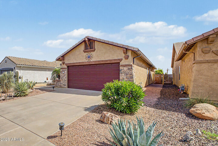 Property Photo:  10763 E Peralta Canyon Drive  AZ 85118 