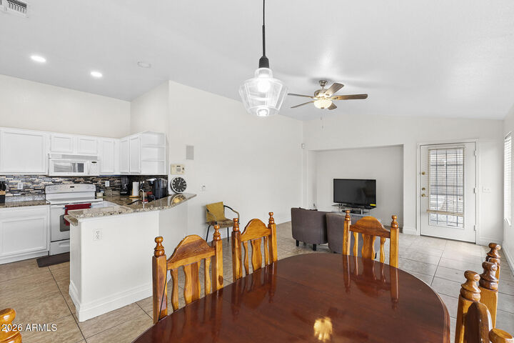 Property Photo:  403 N Monte Vista Street  AZ 85225 
