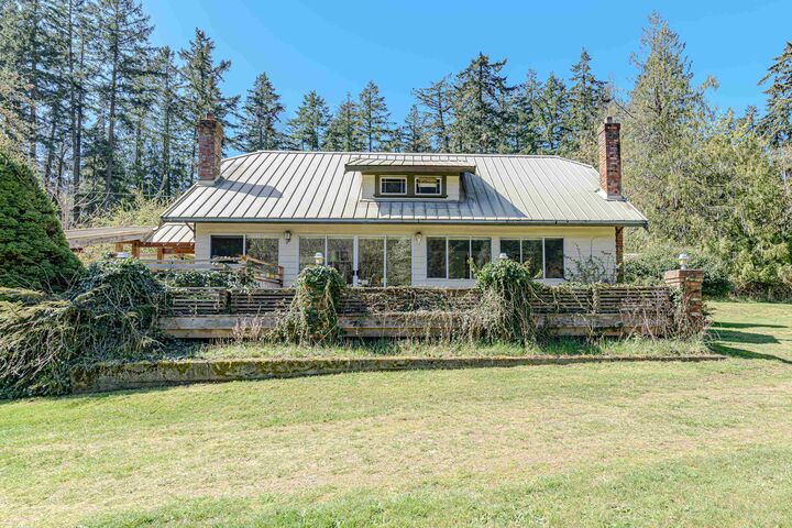 Property Photo: 1671 Fulford-Ganges Road BC V8K 2A8