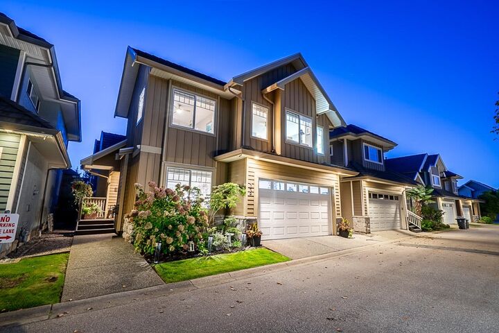 3363 Rosemary Heights Crescent 35 — photo 1