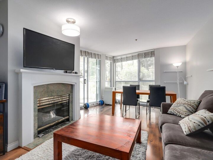Property Photo: 8420 Jellicoe Street 3 BC V5S 4T1