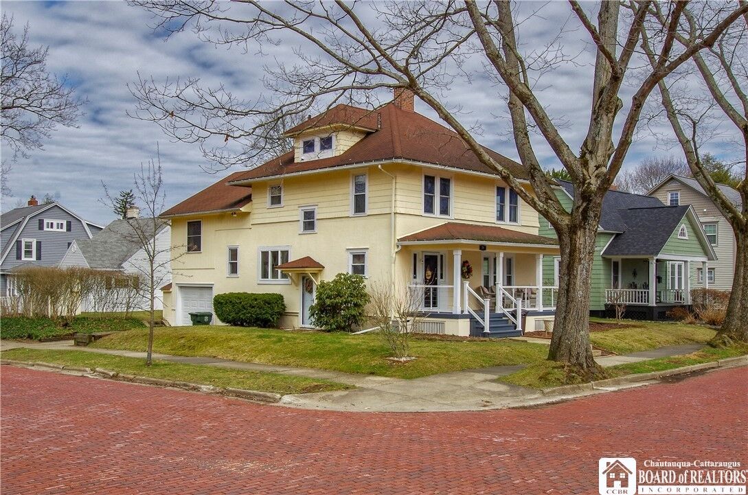 Property Photo:  39 Clyde Avenue  NY 14701 