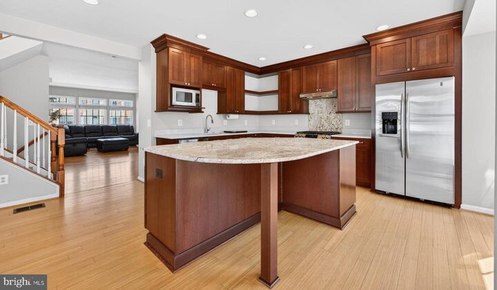 Property Photo:  18563 Sierra Springs Square  VA 20176 