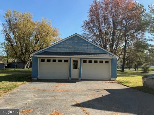 Property Photo:  42 Woodland Avenue  DE 19970 