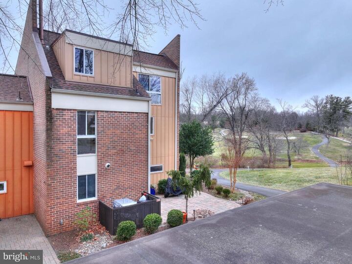 Property Photo: 11460 Links Drive VA 20190