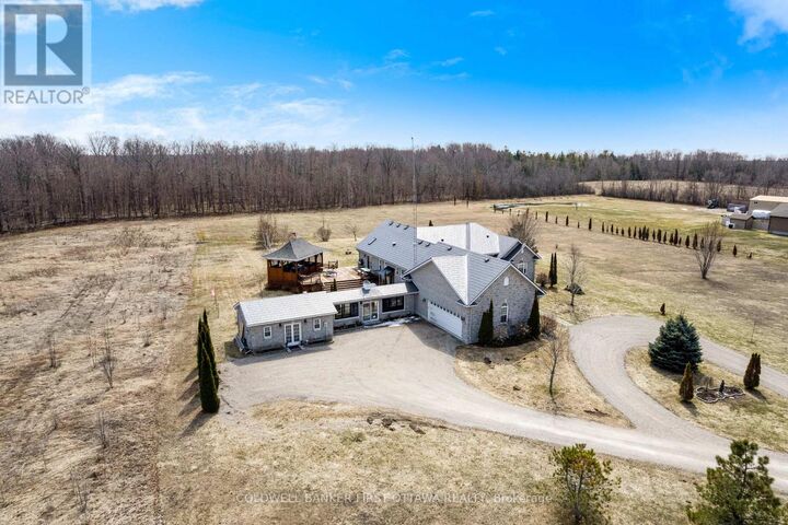 Property Photo:  1111 West Shore Drive  ON K7H 0J3 