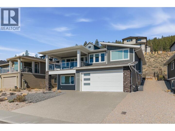 Property Photo:  2612 Paramount Drive  BC V4T 3N3 