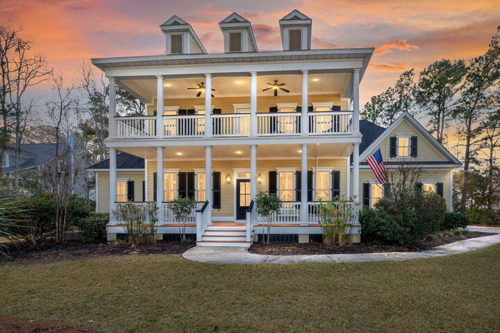Property Photo: 3711 Riverstation Court SC 29466