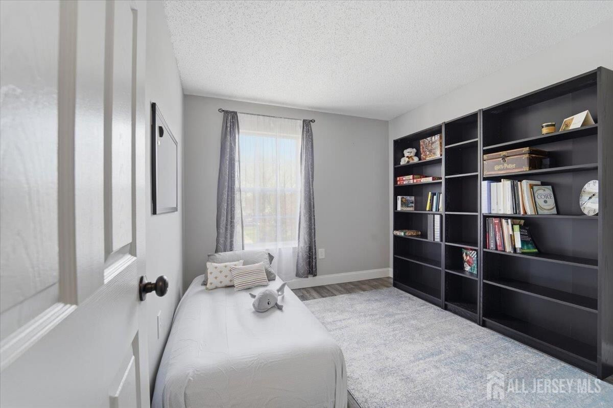 Property Photo:  63 Amberly Court  NJ 08823 