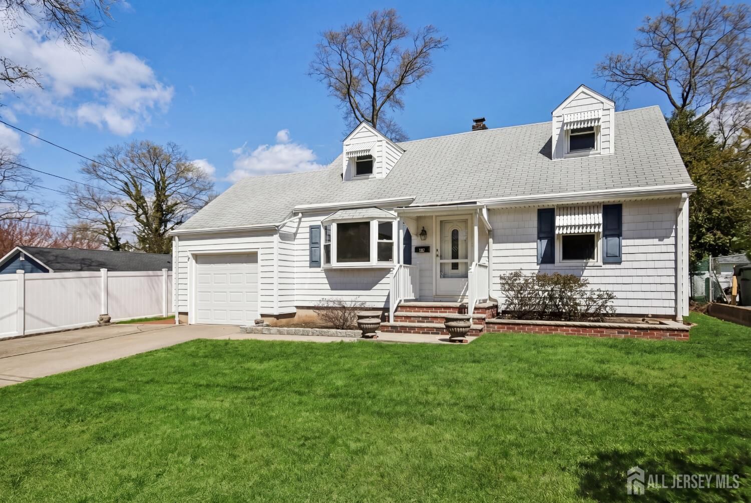 Property Photo:  44 Colonia Place  NJ 07067 