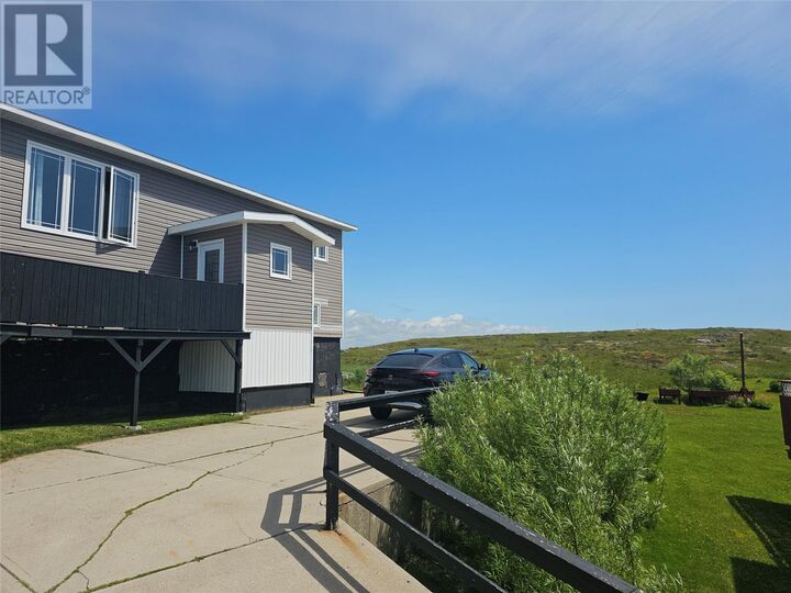 Property Photo:  10 Braggs Lane  NL A0M 1C0 