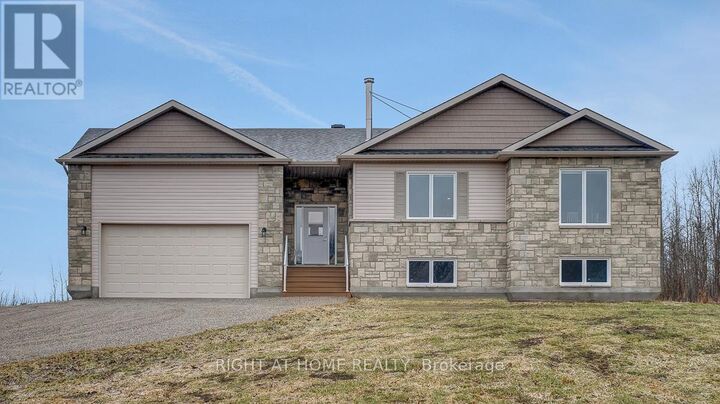 Property Photo:  268 Boyds Road  ON K7C 0C5 