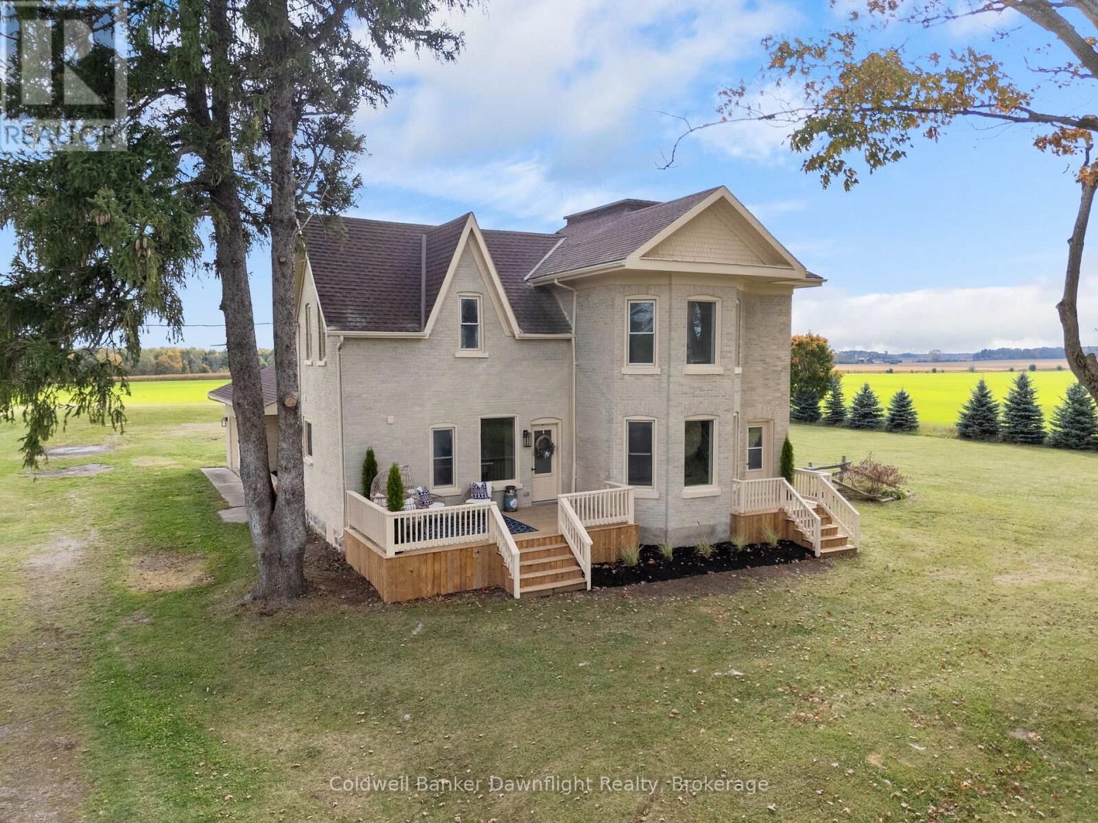 Property Photo:  84094 London Road  ON N0M 1H0 