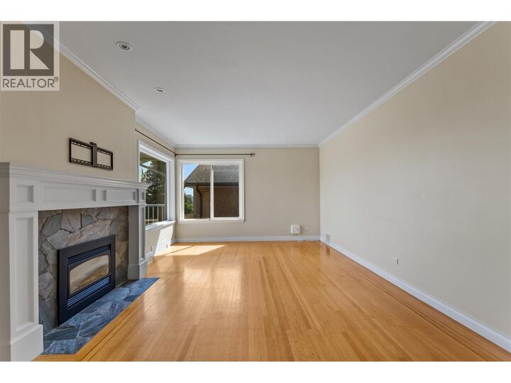 Property Photo:  832 Surrey Street  BC V3L 4W2 