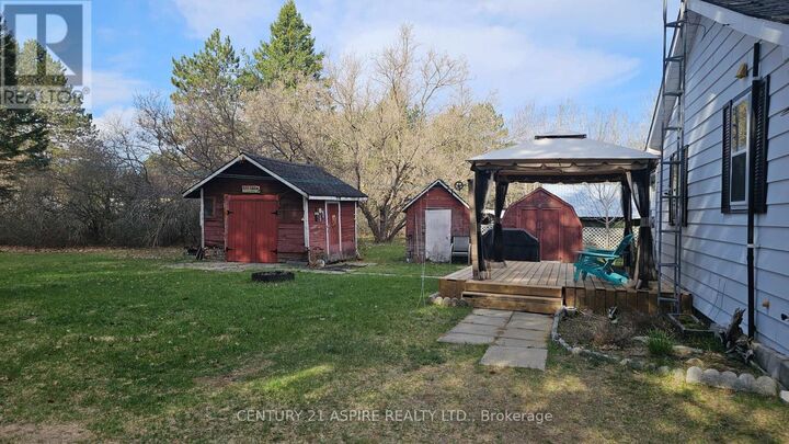 Property Photo:  51 Major Lake Road  ON K0J 2C0 