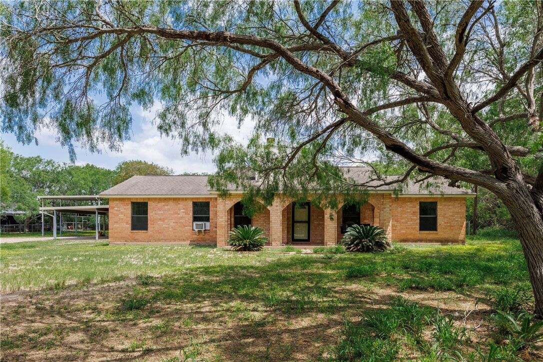 Property Photo:  4278 County Road 2289  TX 78370 