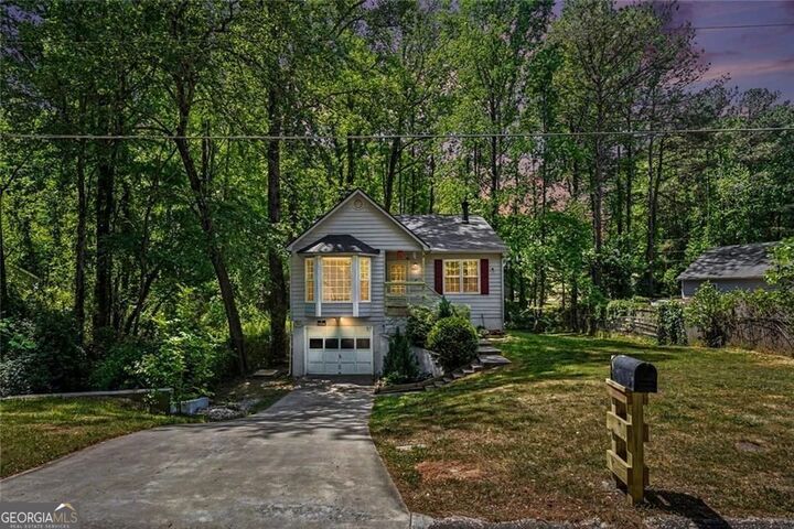 Property Photo: 8087 Flamingo Drive GA 30238