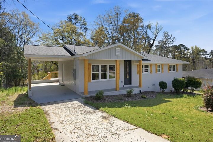 Property Photo:  2371 Kensington Road  GA 31211 