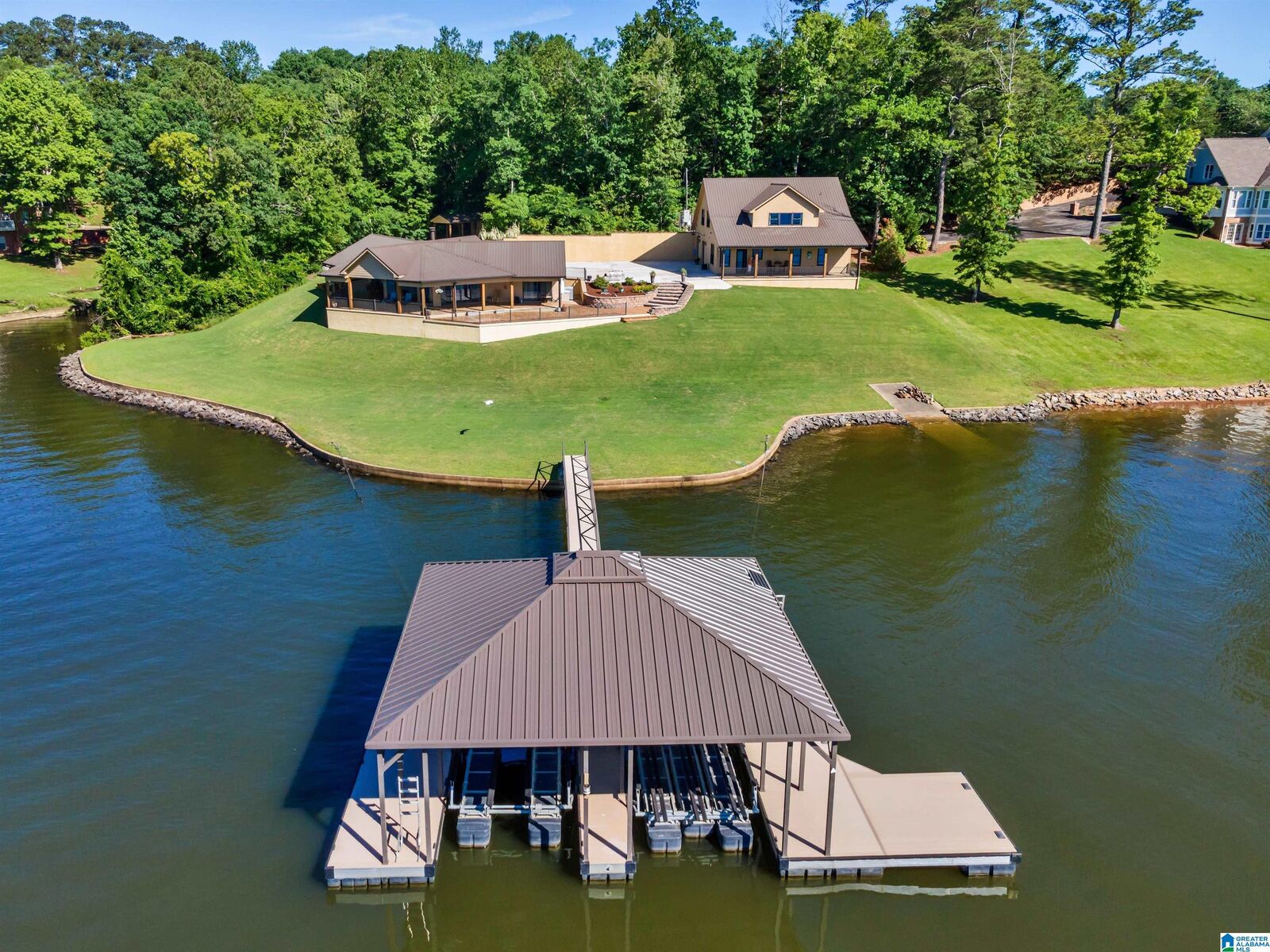 Property Photo:  369 County Road 316  AL 35053 