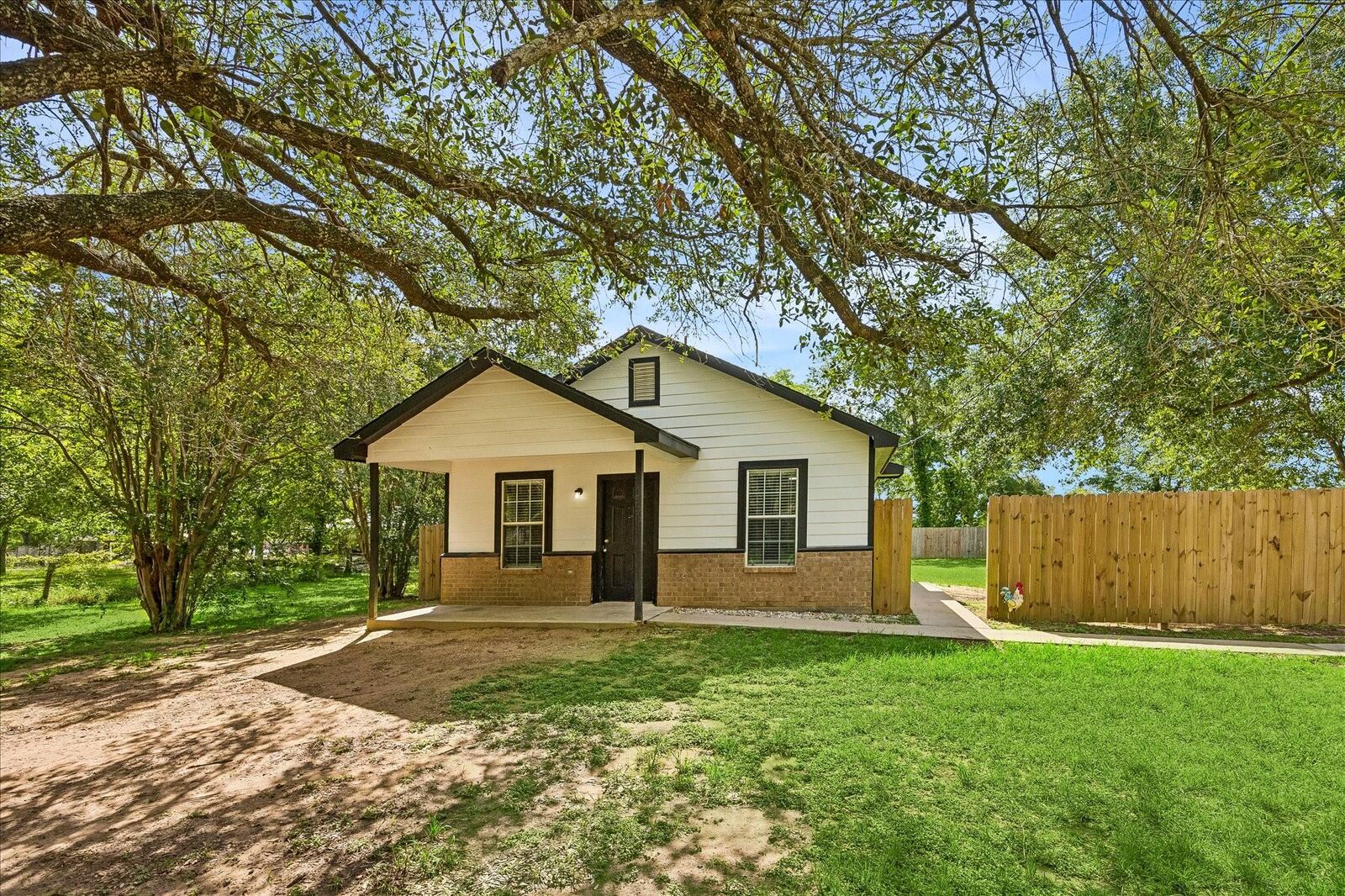 Property Photo:  539 Anderson Street  TX 77474 