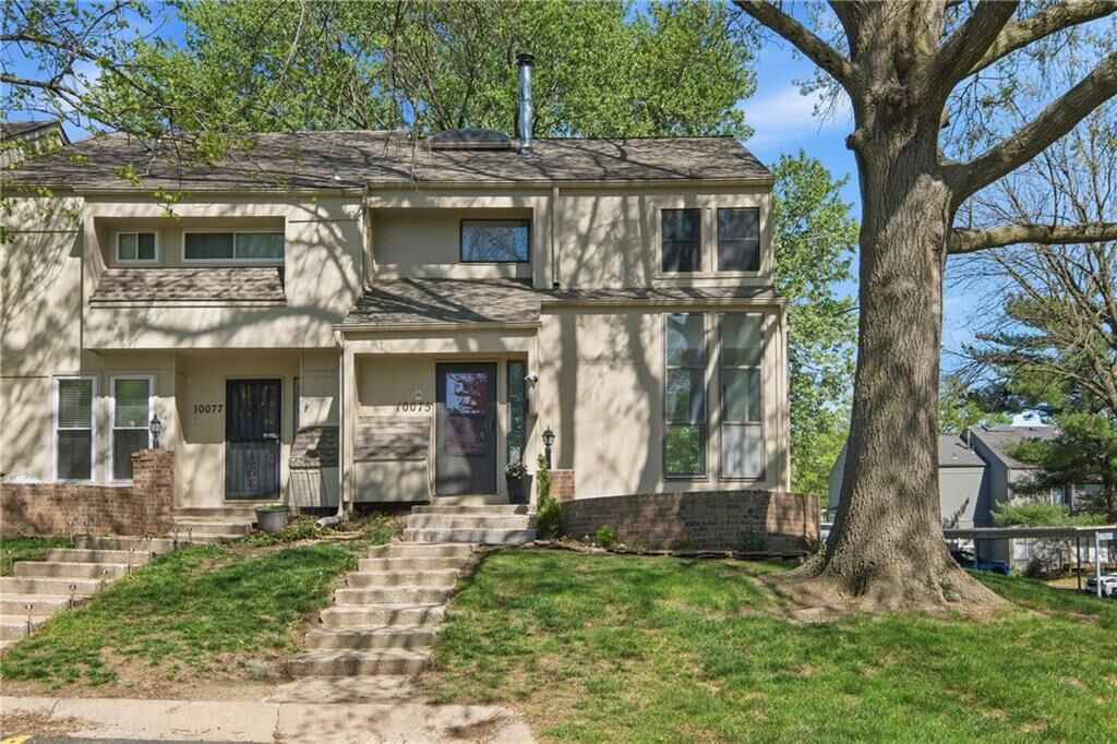 Property Photo:  10075 N Locust Street  MO 64155 
