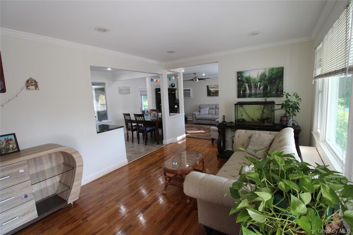 Property Photo:  650 Warren Avenue  NY 10594 