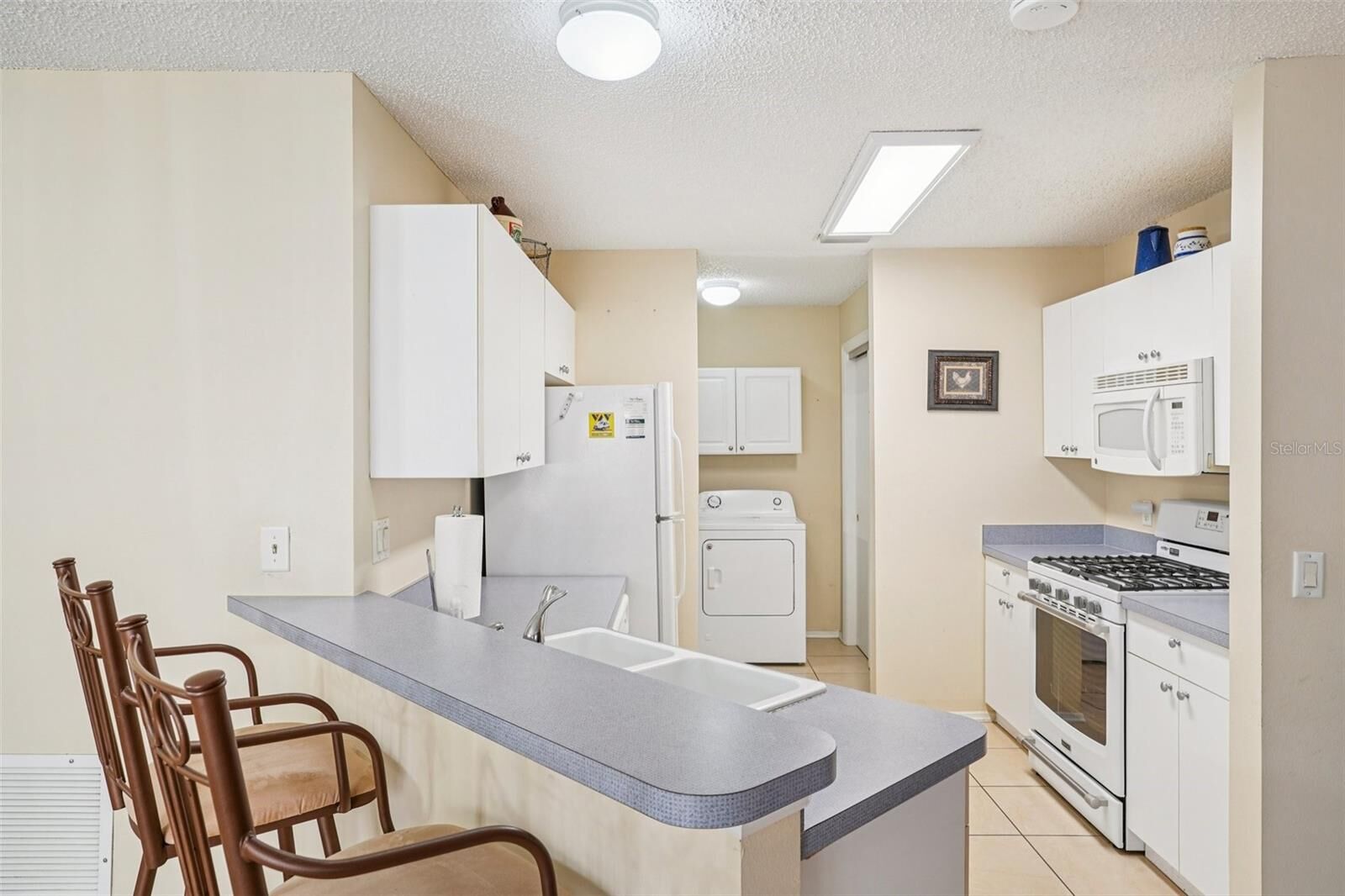 Property Photo:  17263 SE 93rd Demoss Court  FL 32162 