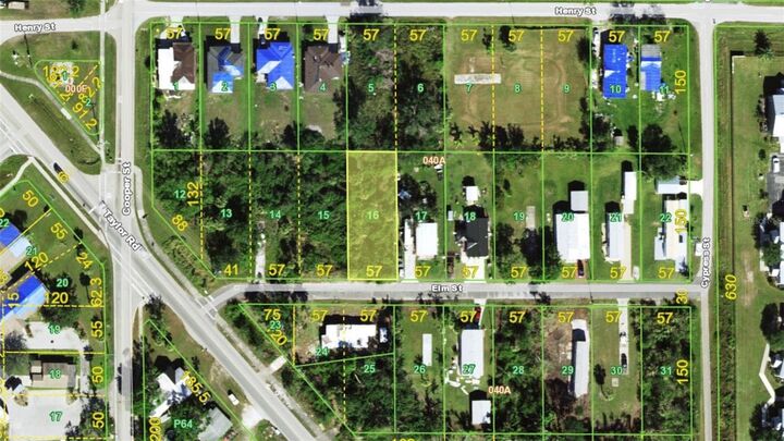 Property Photo:  926 Elm Street  FL 33950 