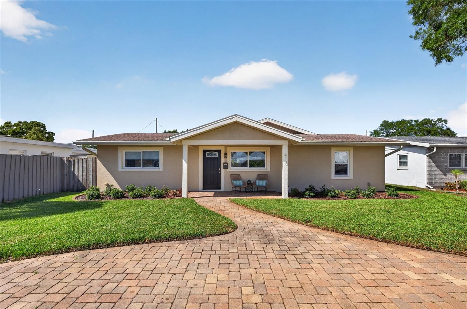 Property Photo:  413 43rd Avenue NE  FL 33703 