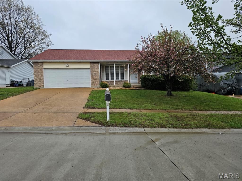 Property Photo:  1522 Berry Court  MO 63010 