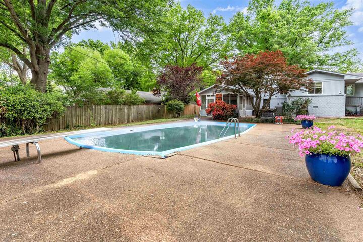 Property Photo:  4782 Hallbrook St  TN 38053 