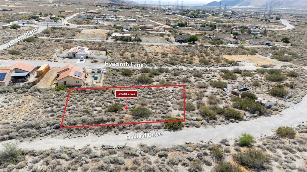 Property Photo:  1 Oakleaf Drive  CA 92282 