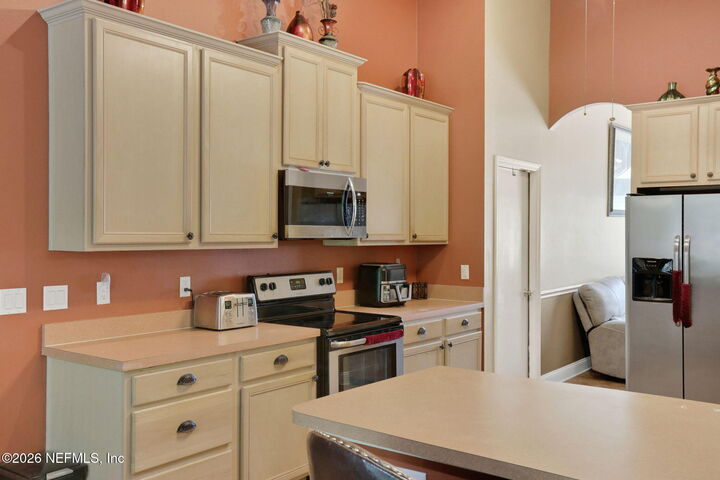 Property Photo:  13745 Victoria Lakes Drive  FL 32226 